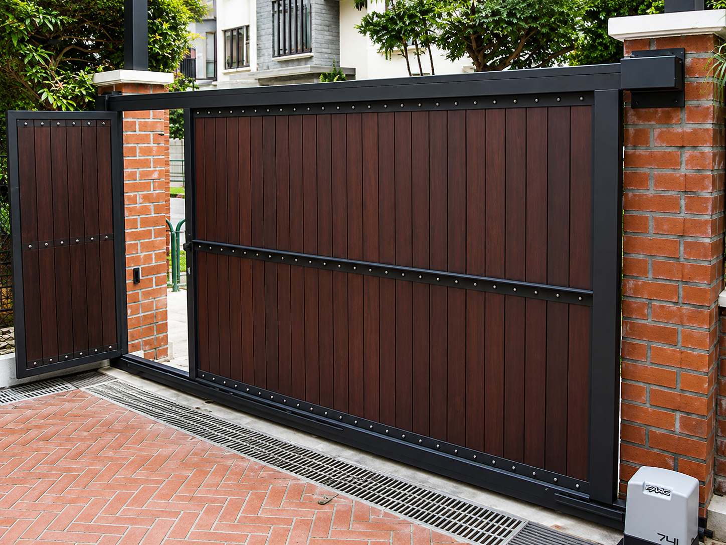 Sliding gate guide rail, bottom rail, and locking mechanism detail